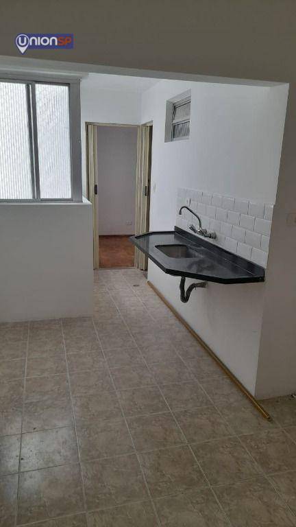 Apartamento à venda com 3 quartos, 76m² - Foto 13