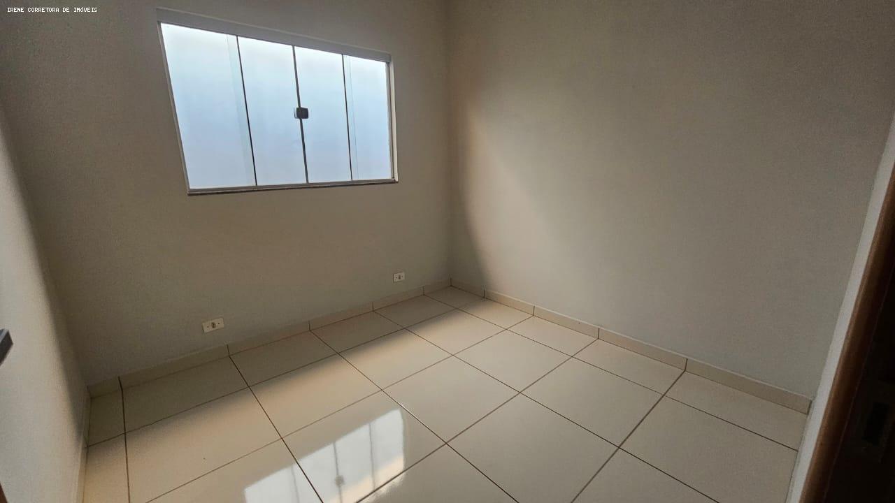 Casa à venda com 2 quartos, 125m² - Foto 15