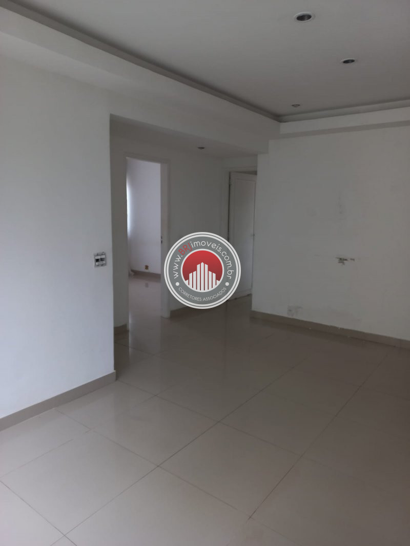 Apartamento à venda com 4 quartos, 70m² - Foto 16