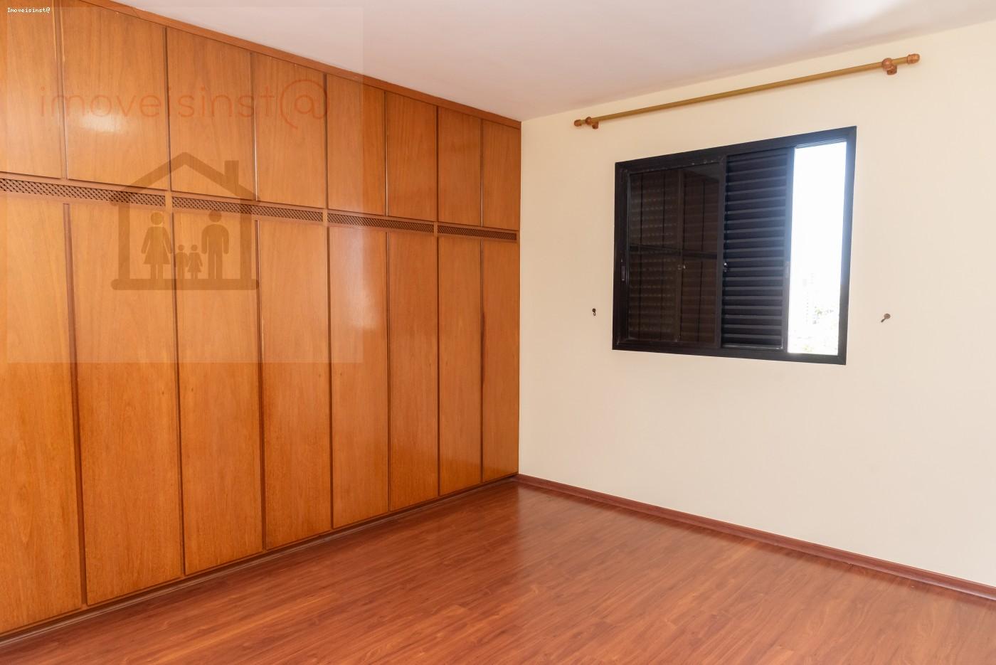 Apartamento para alugar com 4 quartos, 285m² - Foto 19