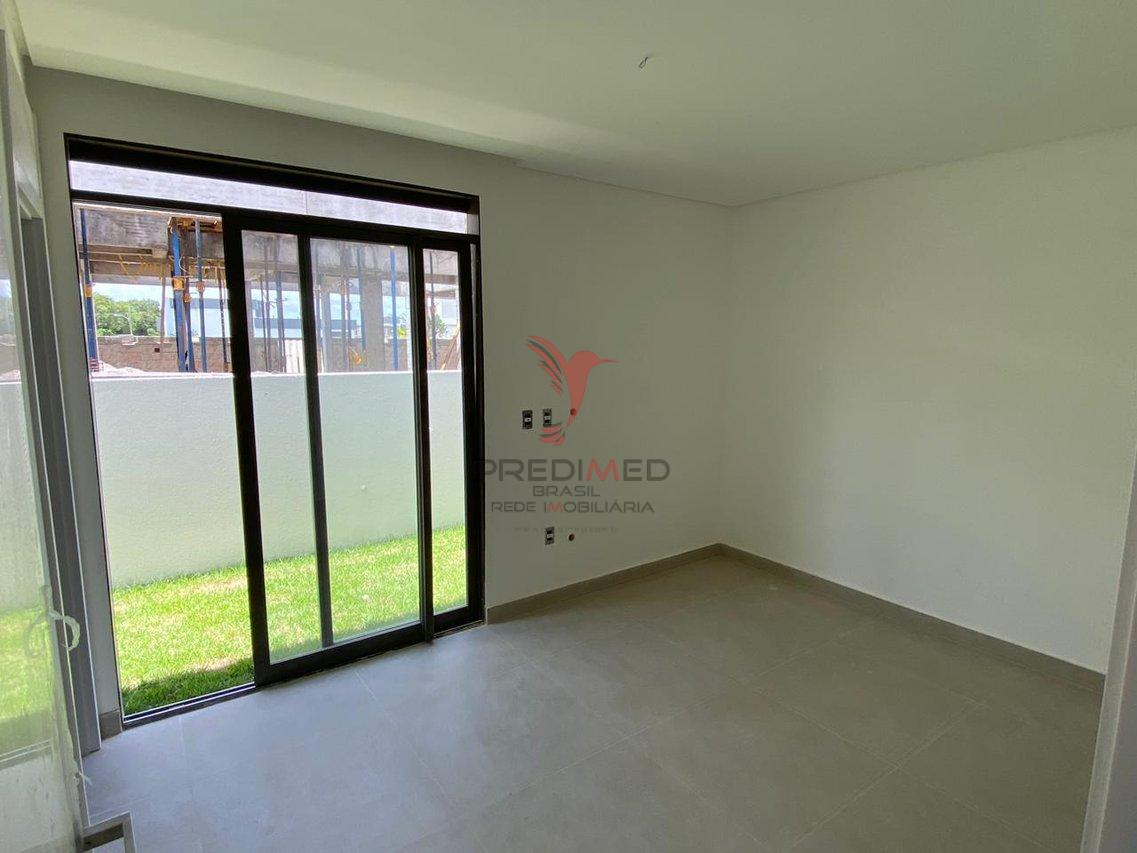 Casa à venda com 3 quartos, 202m² - Foto 11