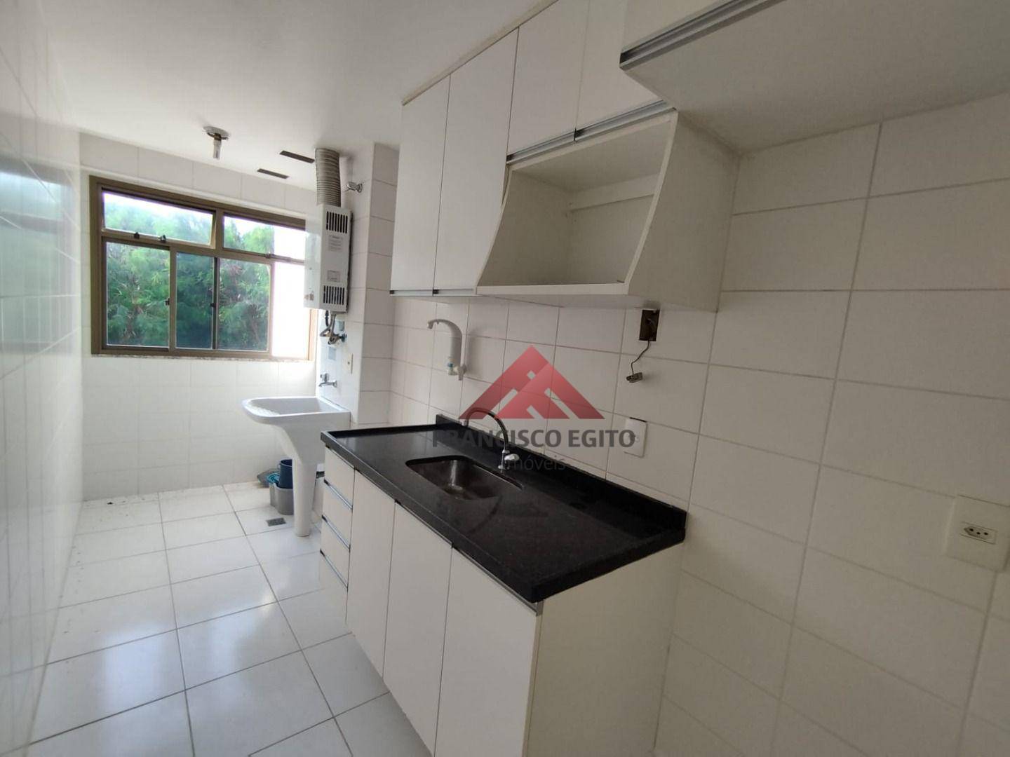 Apartamento à venda com 2 quartos, 68m² - Foto 13