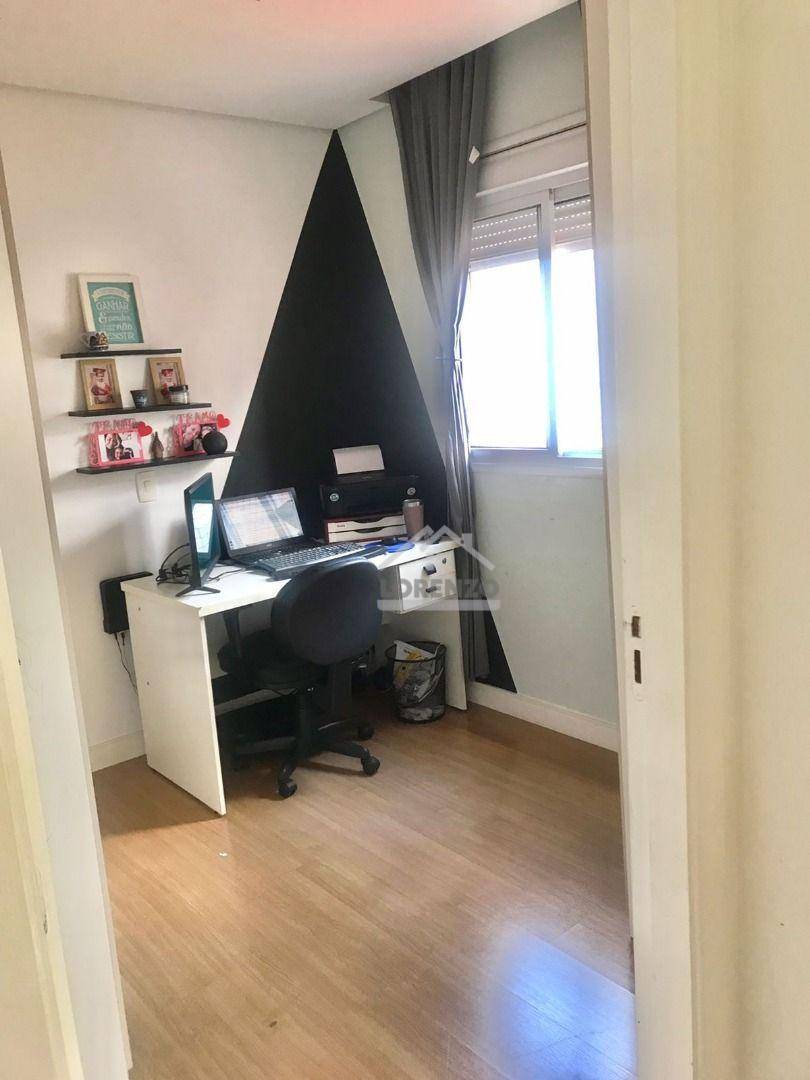 Apartamento à venda com 3 quartos, 75m² - Foto 12