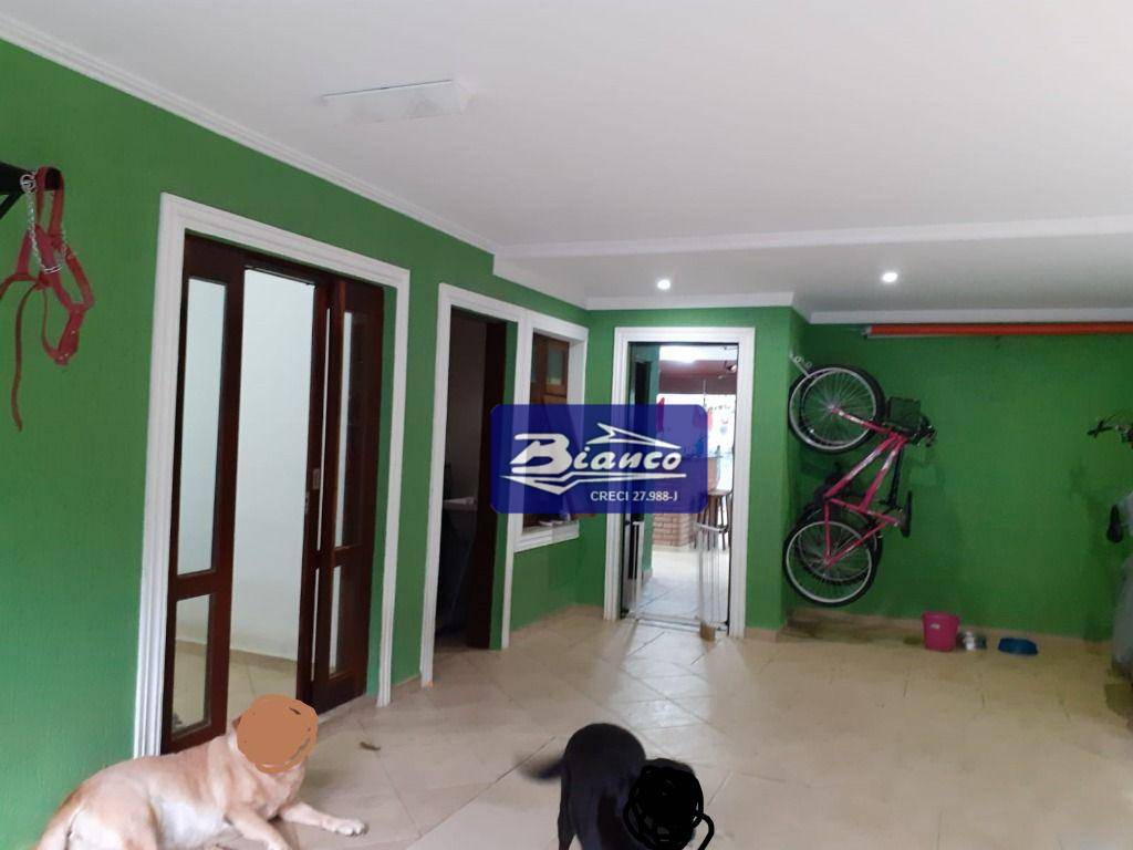 Sobrado à venda com 4 quartos, 329m² - Foto 23