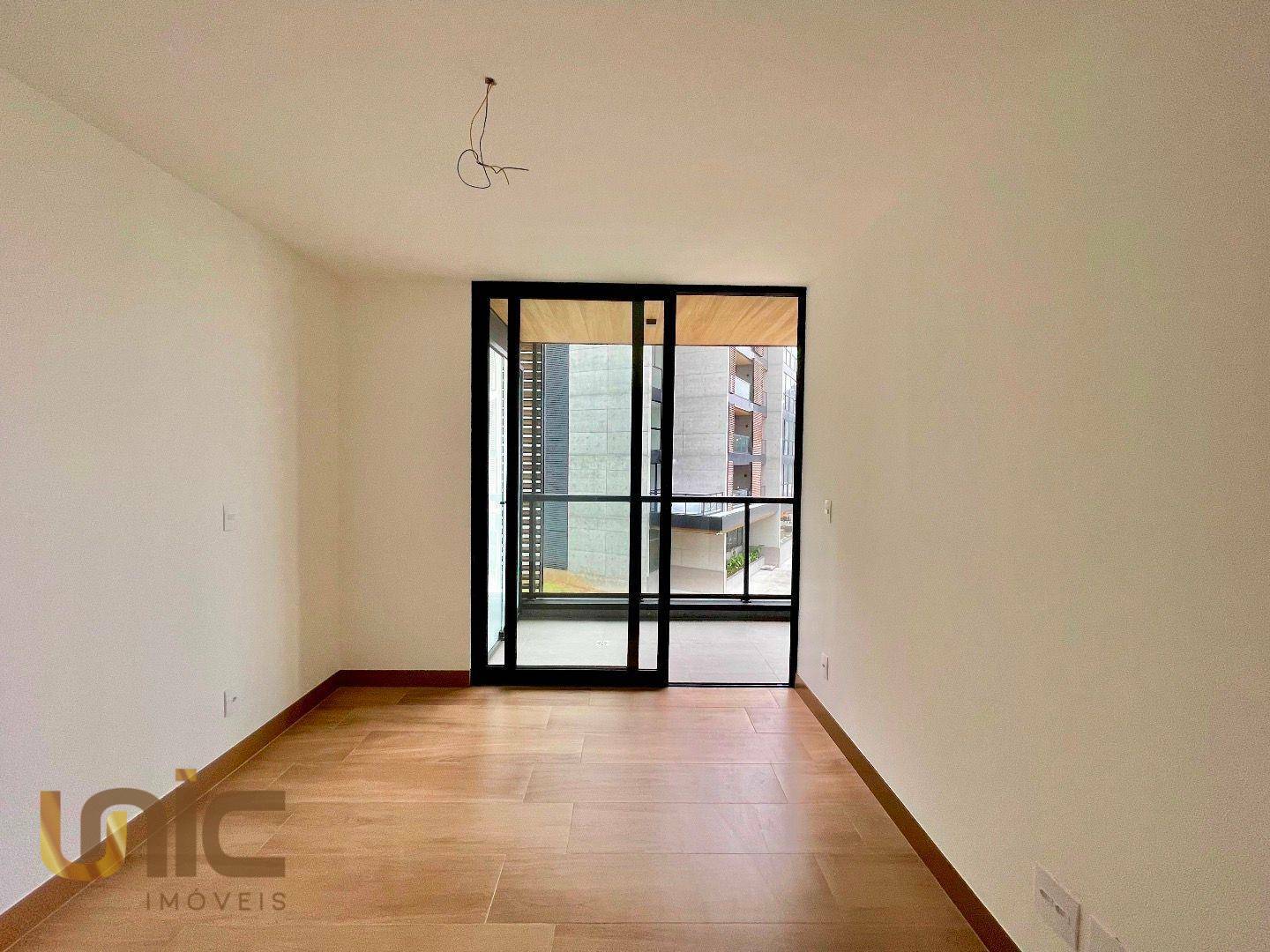 Apartamento à venda com 2 quartos, 60m² - Foto 10