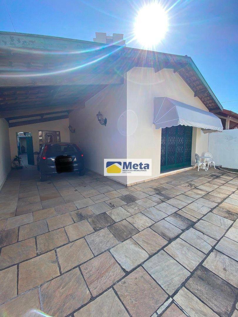 Casa, 3 quartos, 189 m² - Foto 3