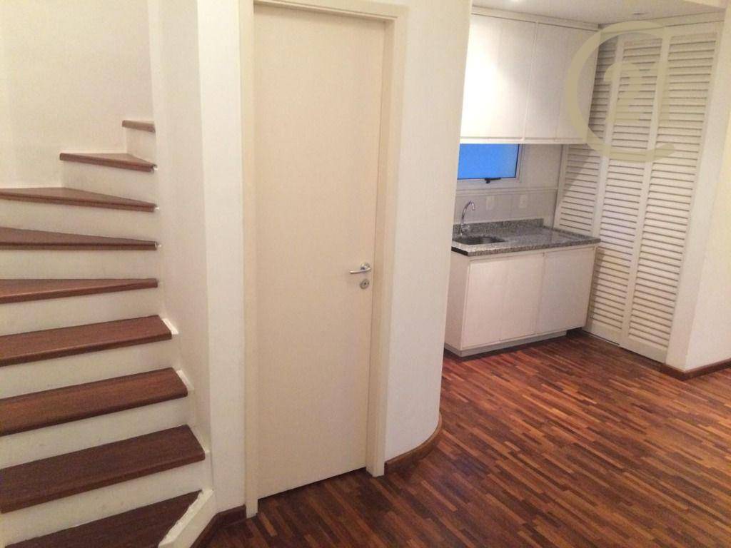 Apartamento para alugar com 1 quarto, 45m² - Foto 2