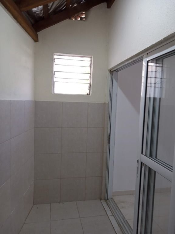 Casa de Condomínio à venda com 2 quartos, 50m² - Foto 15