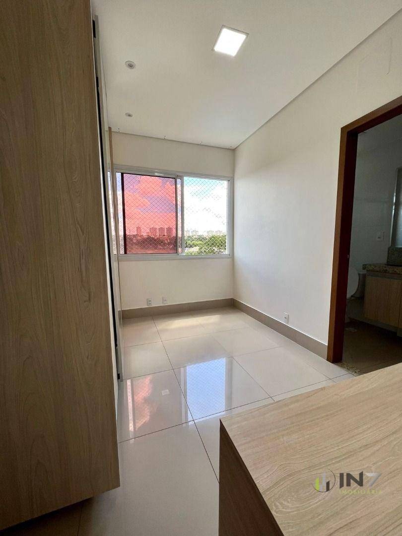 Apartamento à venda com 3 quartos, 117m² - Foto 3