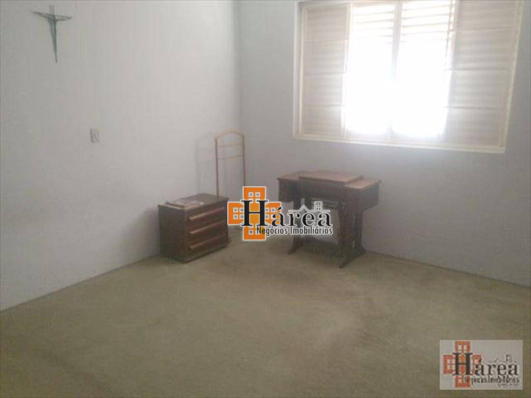 Casa à venda com 3 quartos, 205m² - Foto 10