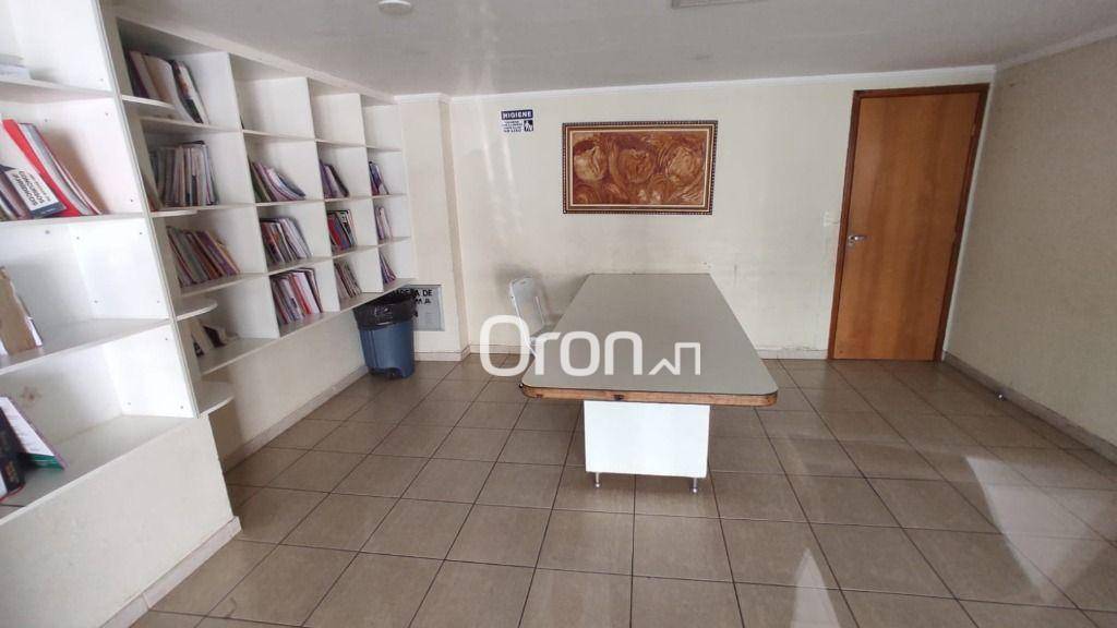Apartamento à venda com 2 quartos, 58m² - Foto 15