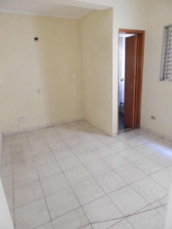 Sobrado à venda com 4 quartos, 252m² - Foto 13