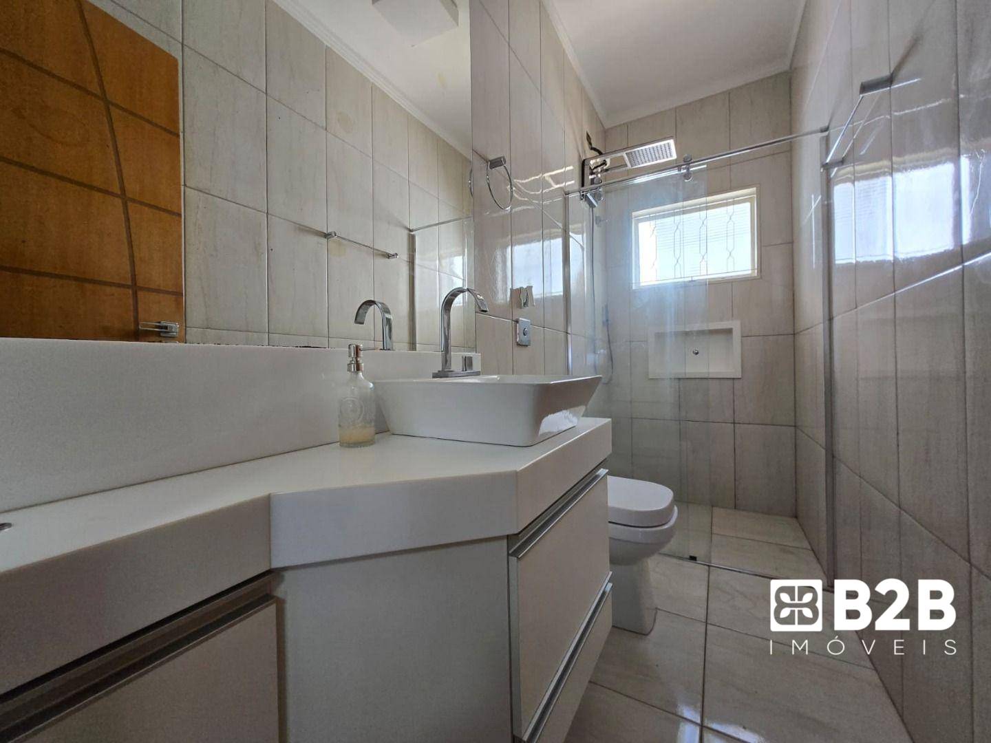 Casa à venda com 3 quartos, 166m² - Foto 18