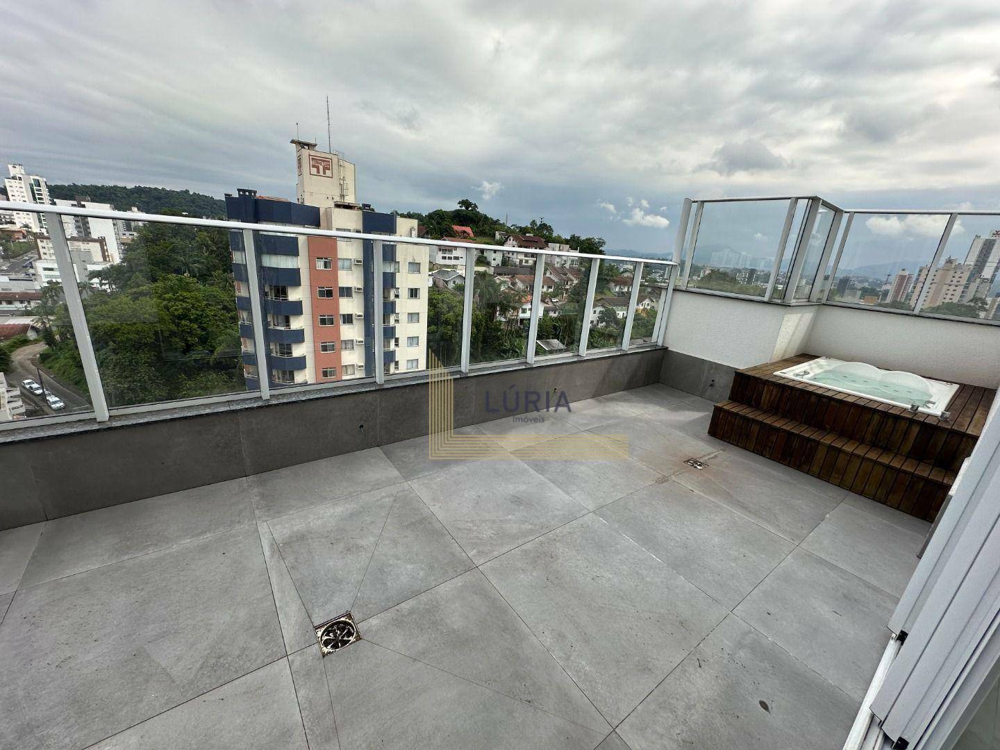 Apartamento à venda com 3 quartos, 151m² - Foto 12