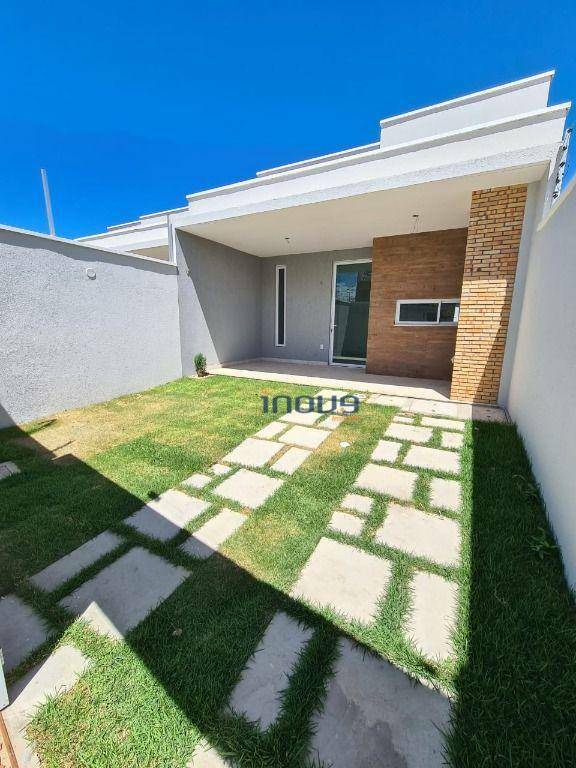 Casa à venda com 3 quartos, 94m² - Foto 3