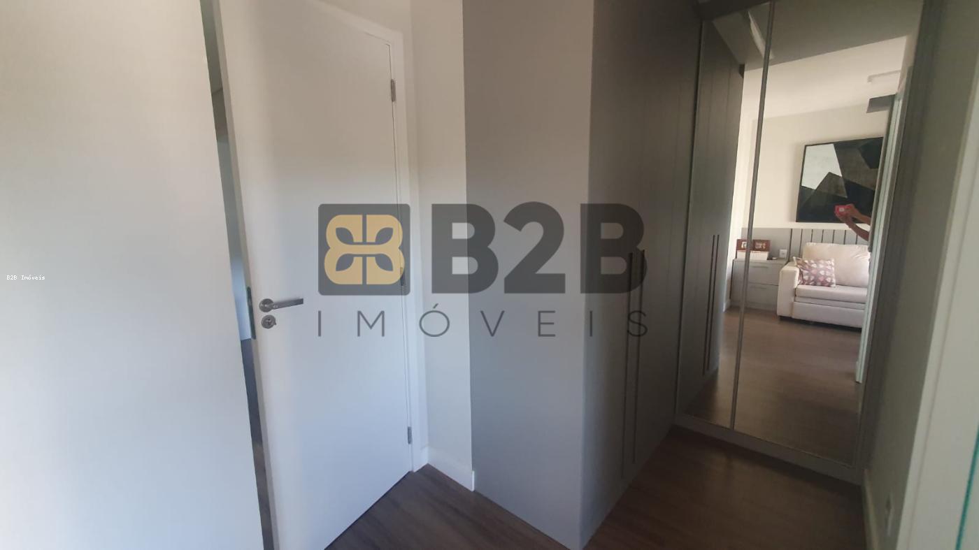 Apartamento à venda com 3 quartos, 159m² - Foto 25