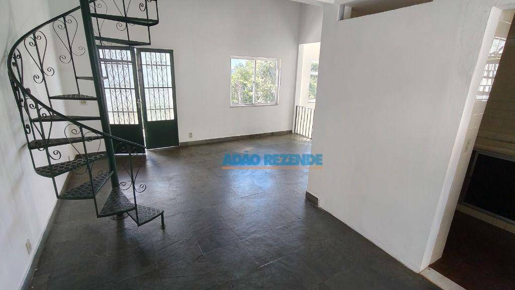 Casa à venda com 3 quartos, 93m² - Foto 6