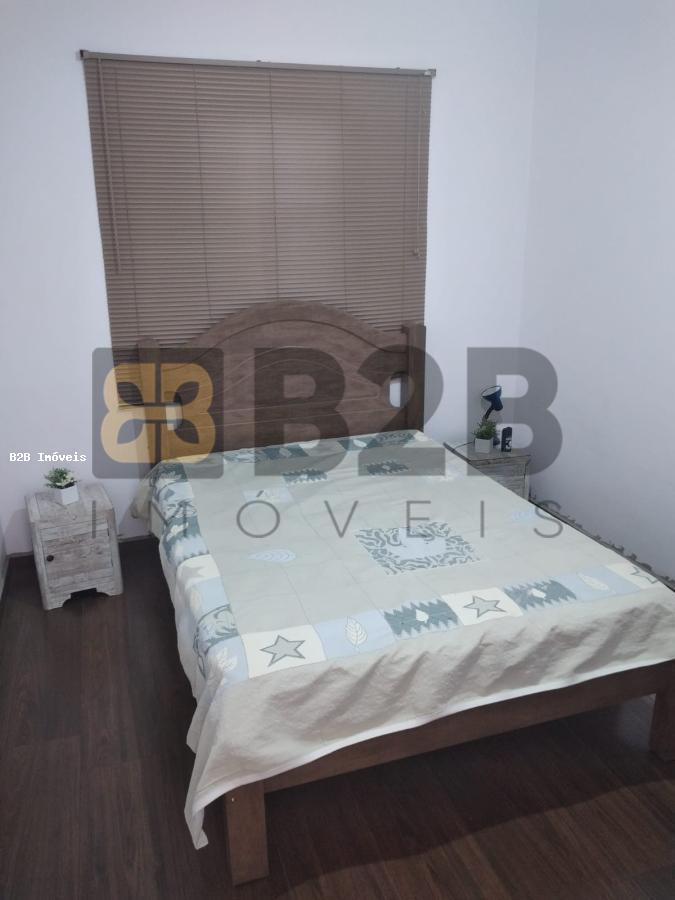 Casa à venda com 3 quartos, 186m² - Foto 17