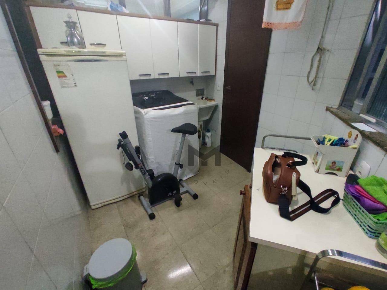 Apartamento à venda com 3 quartos, 130m² - Foto 15