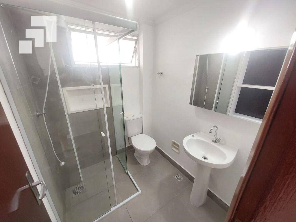 Apartamento para alugar com 1 quarto, 42m² - Foto 13