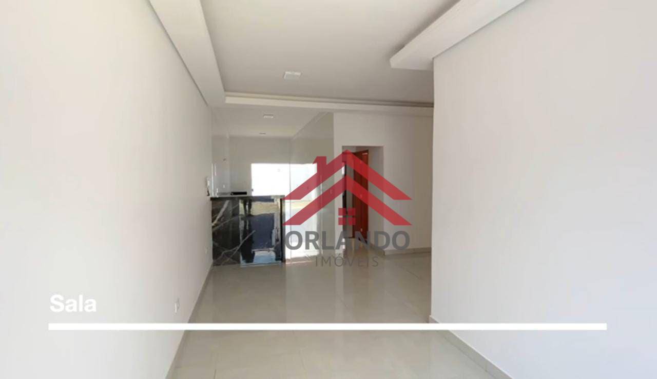 Casa à venda com 2 quartos, 74m² - Foto 2