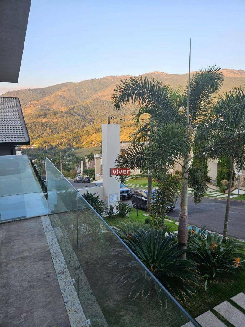 Casa de Condomínio à venda com 4 quartos, 405m² - Foto 15