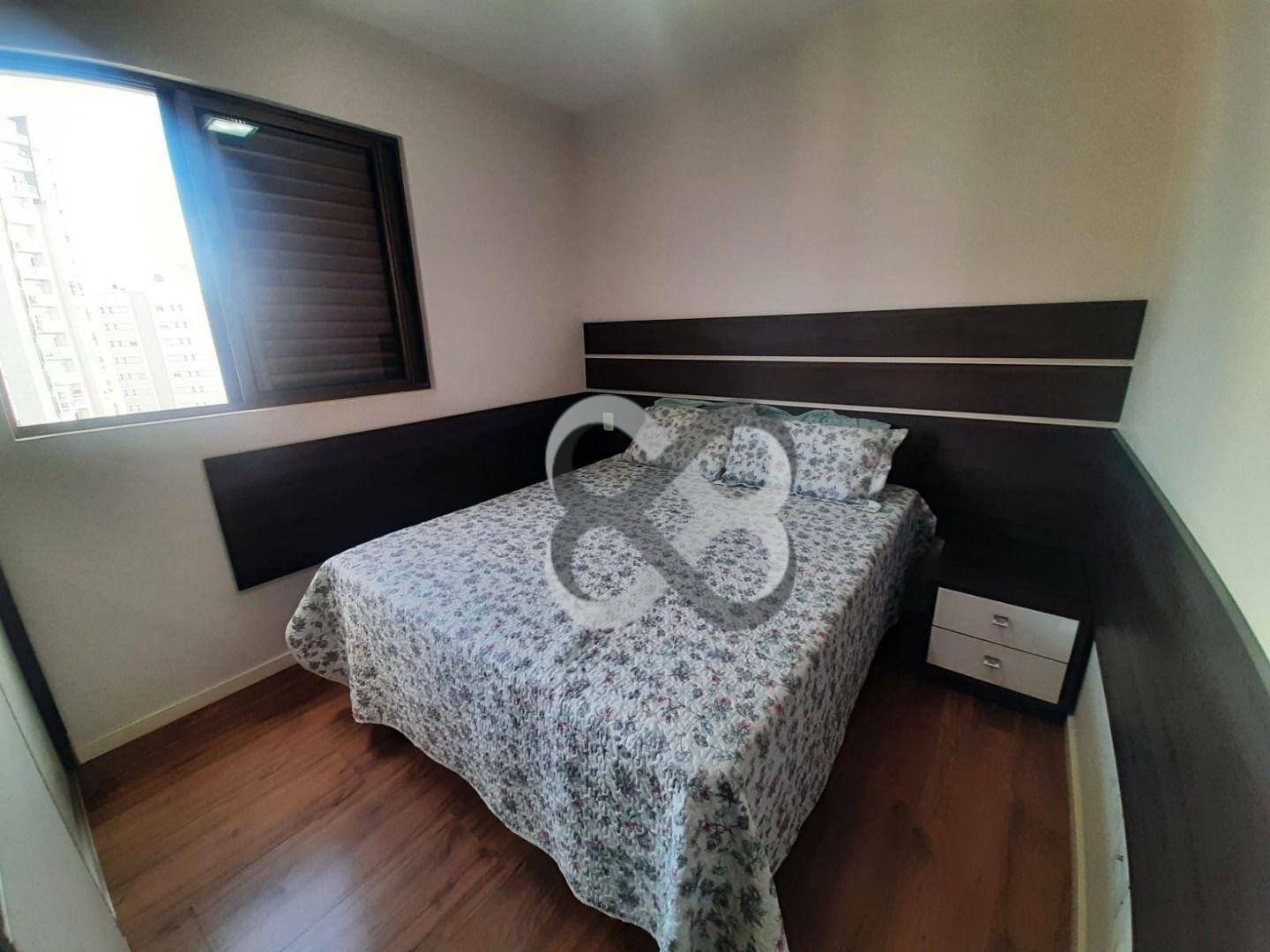 Apartamento à venda com 3 quartos, 165m² - Foto 33