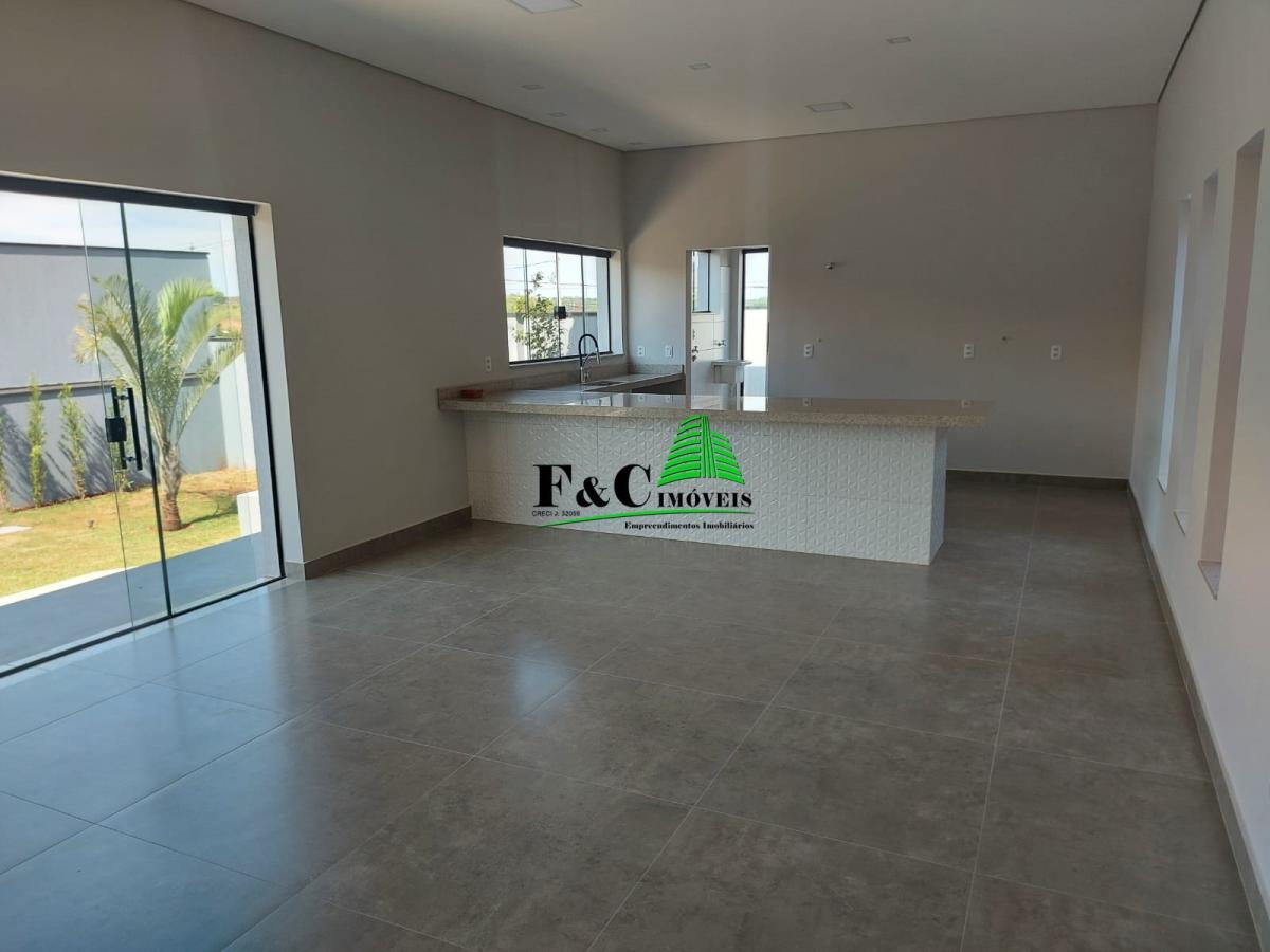 Casa para alugar com 3 quartos, 1402m² - Foto 10