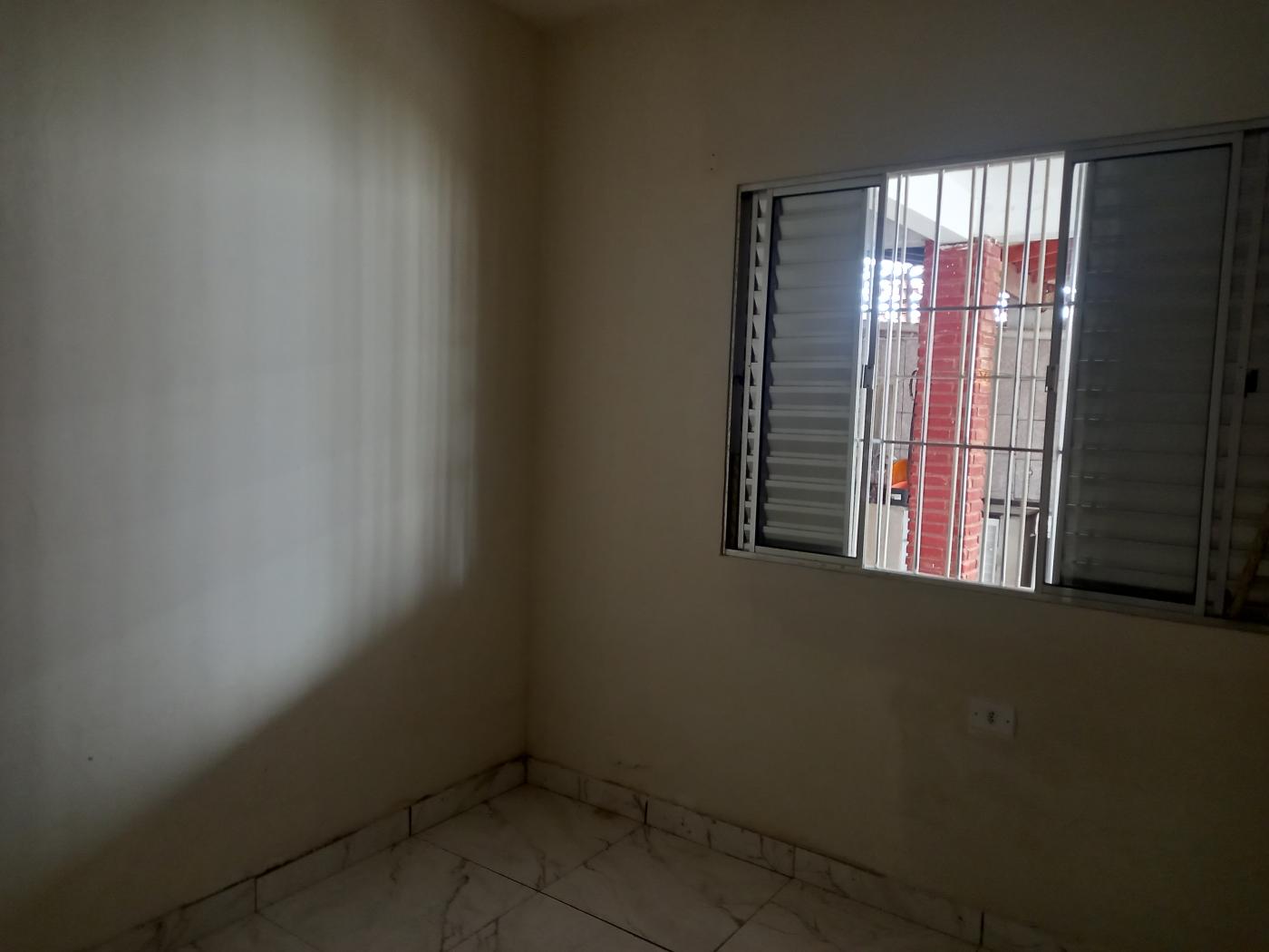 Casa à venda com 4 quartos, 250m² - Foto 6