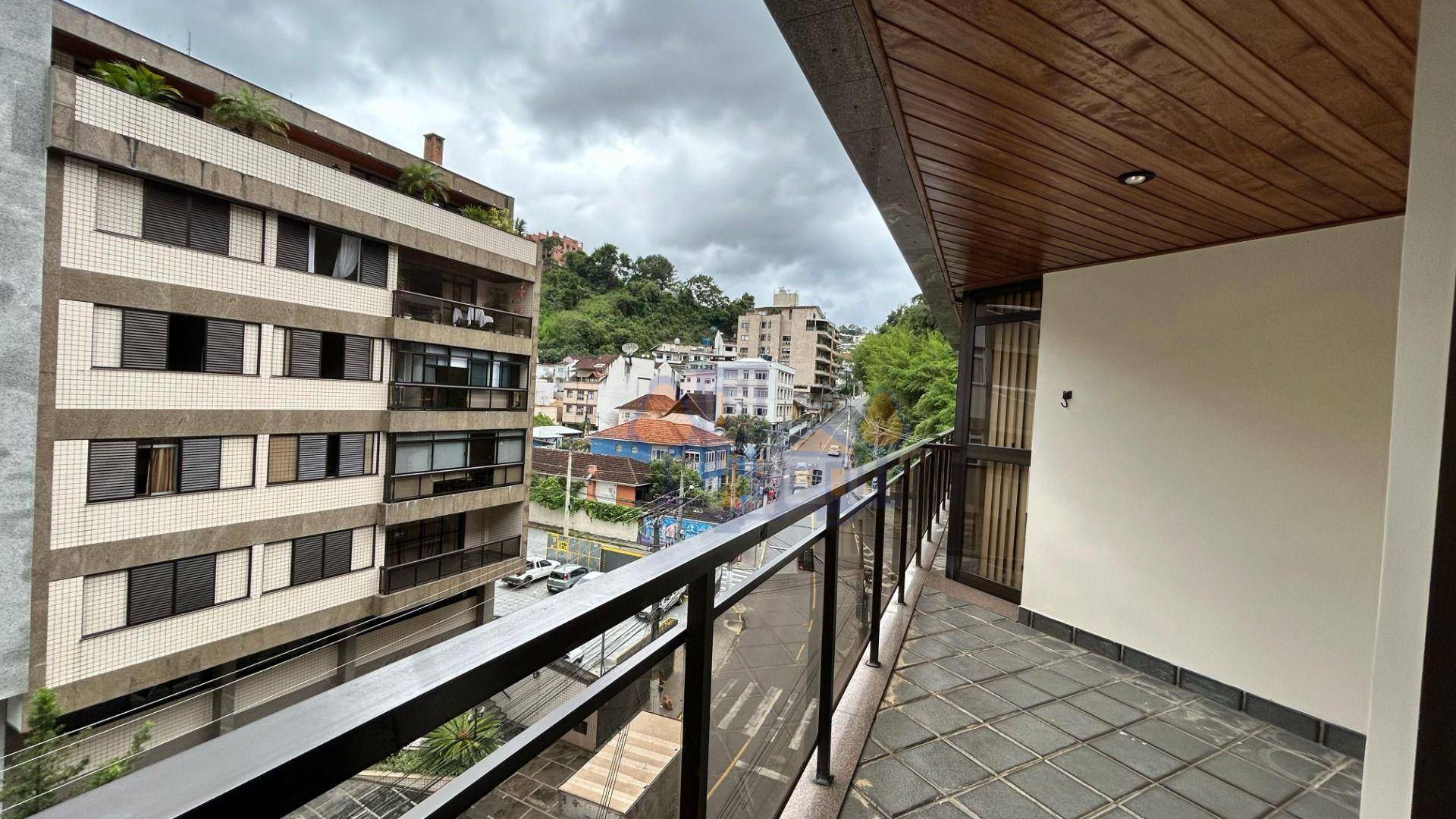 Apartamento para alugar com 3 quartos, 244m² - Foto 19