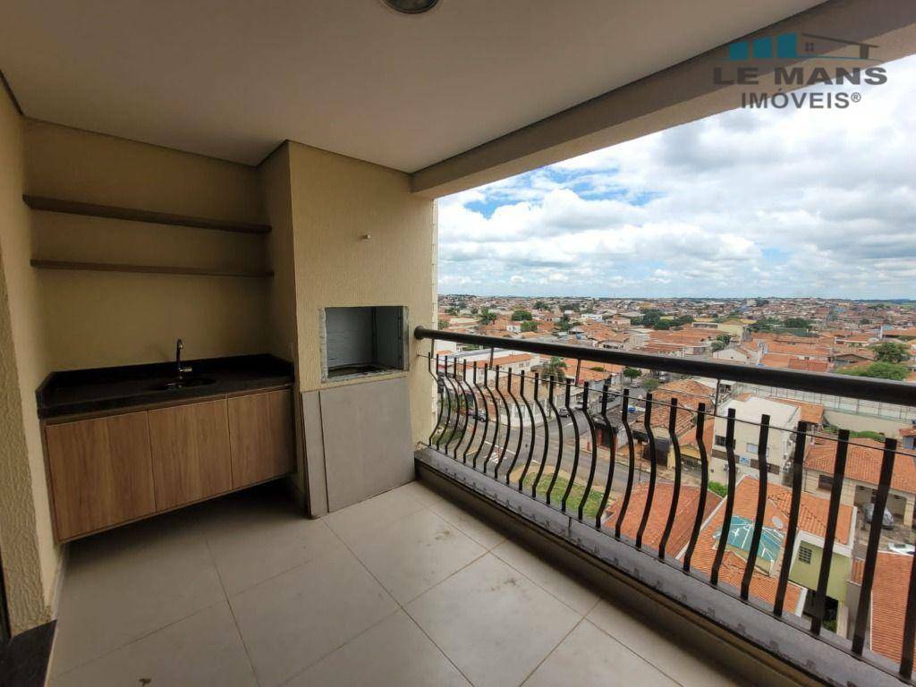 Apartamento à venda com 3 quartos, 98m² - Foto 1