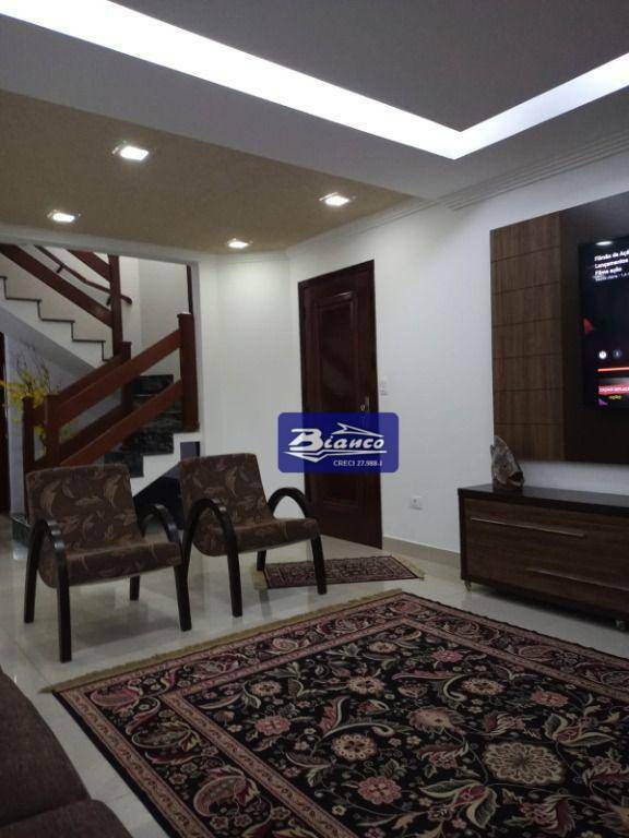 Sobrado à venda com 3 quartos, 220m² - Foto 4