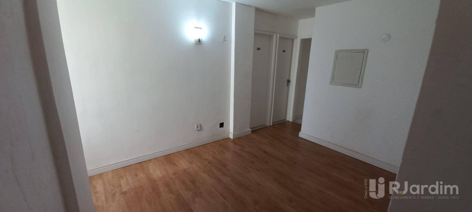 Prédio Inteiro à venda, 1100m² - Foto 22