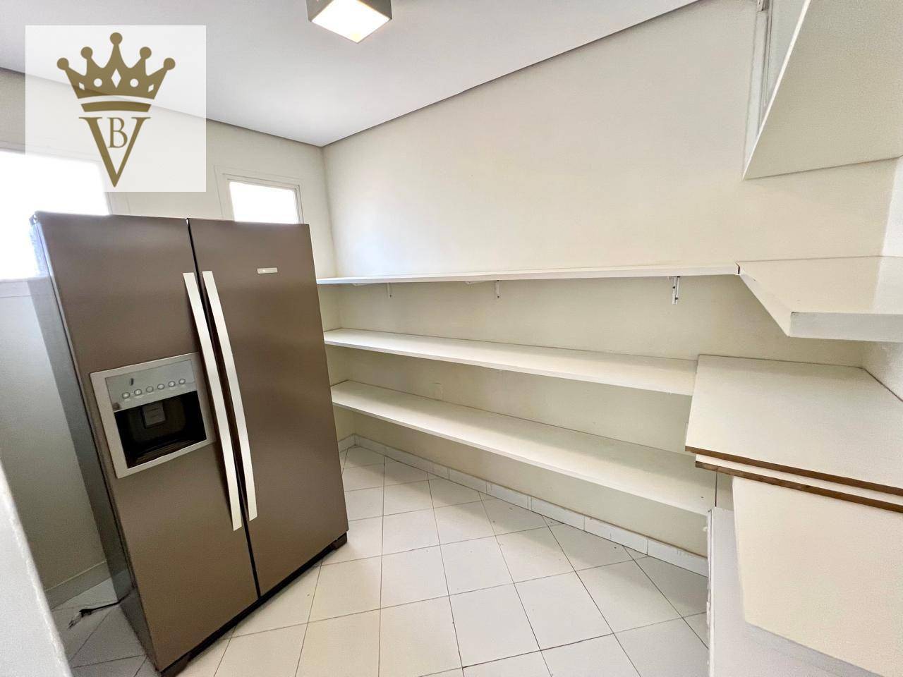 Apartamento para alugar com 3 quartos, 222m² - Foto 34