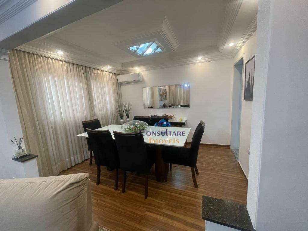 Casa à venda com 3 quartos, 126m² - Foto 2