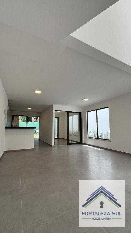 Casa à venda com 3 quartos, 140m² - Foto 4