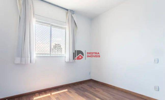 Apartamento à venda com 3 quartos, 94m² - Foto 12