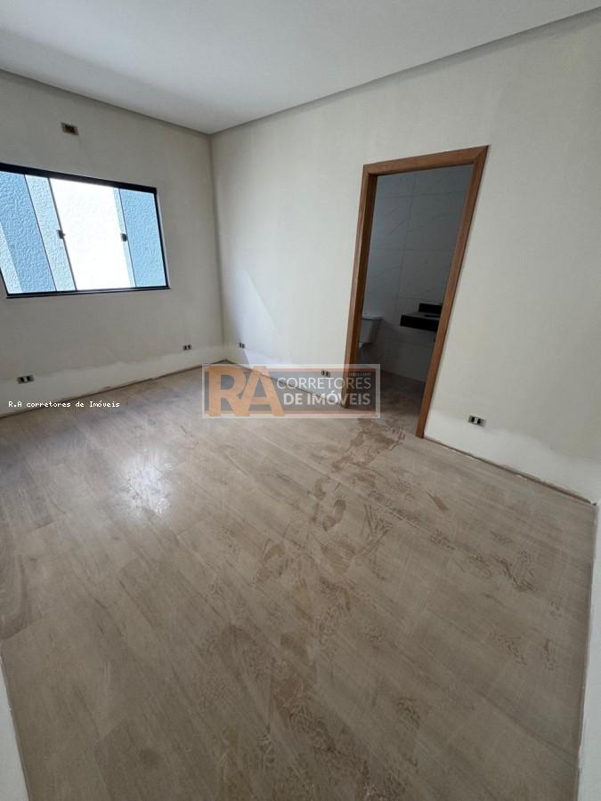 Casa à venda com 2 quartos, 140m² - Foto 5