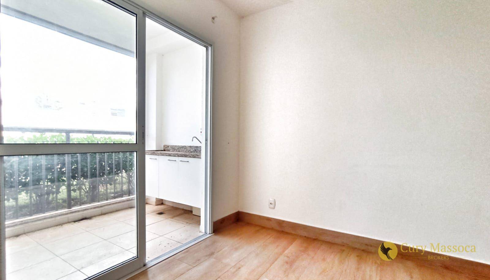 Apartamento para alugar com 3 quartos, 76m² - Foto 6