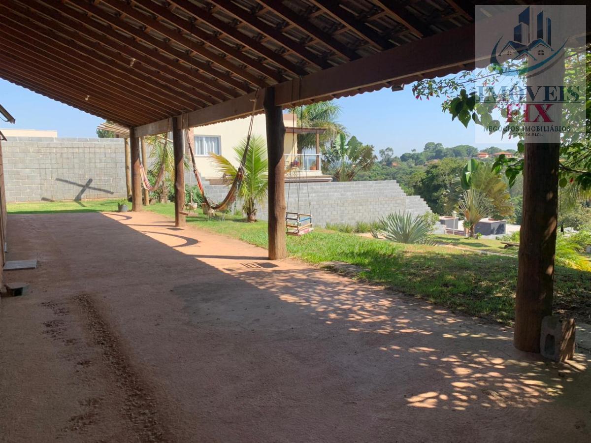 Chácara à venda com 4 quartos, 250m² - Foto 13