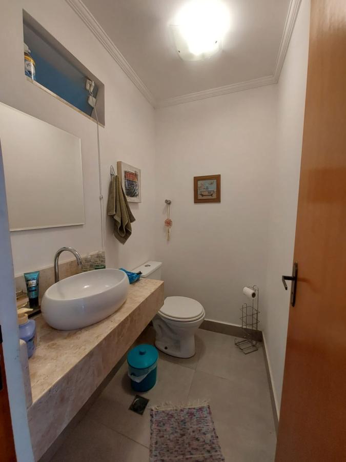 Casa à venda com 3 quartos, 250m² - Foto 15