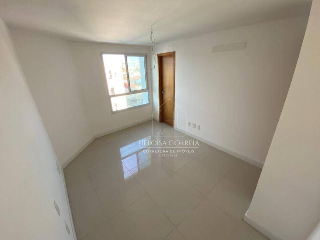 Apartamento à venda com 3 quartos, 141m² - Foto 25