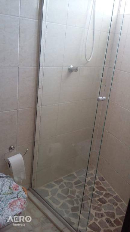 Apartamento à venda com 3 quartos, 91m² - Foto 14