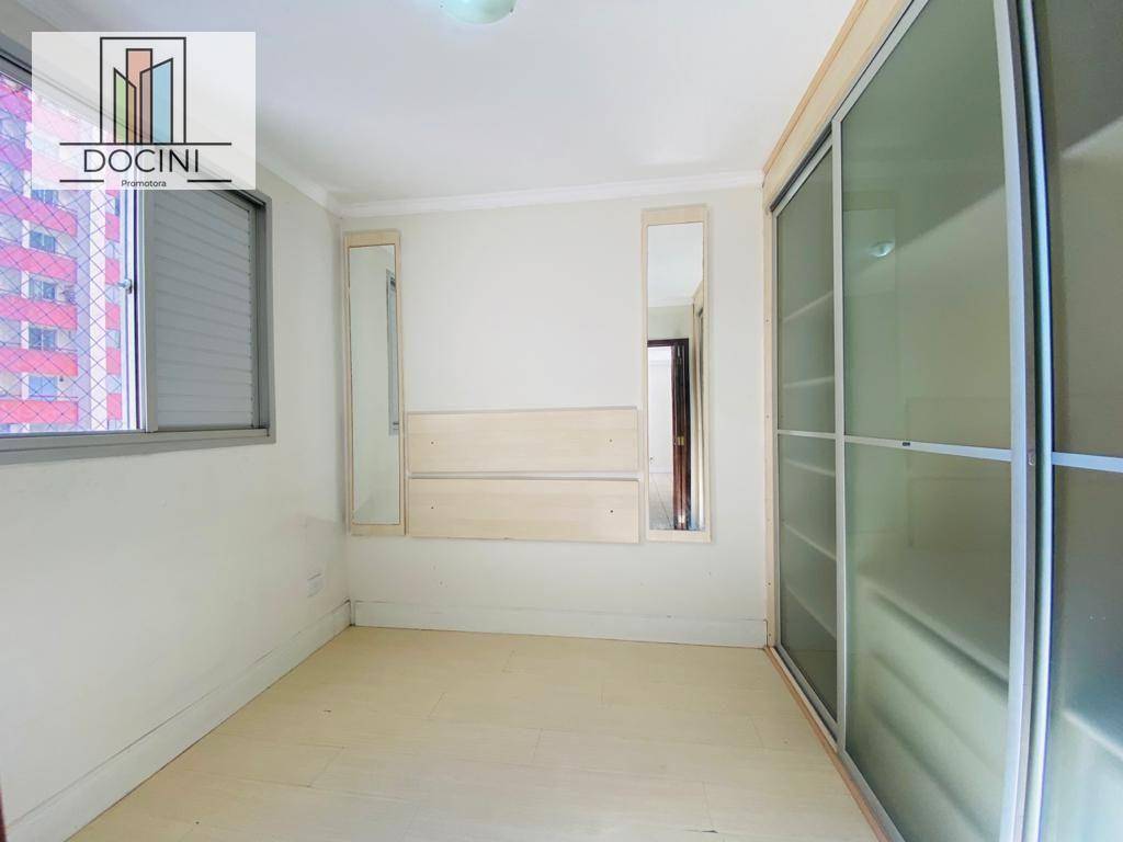 Apartamento à venda com 2 quartos, 55m² - Foto 11