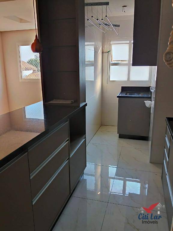 Apartamento à venda com 2 quartos, 52m² - Foto 4