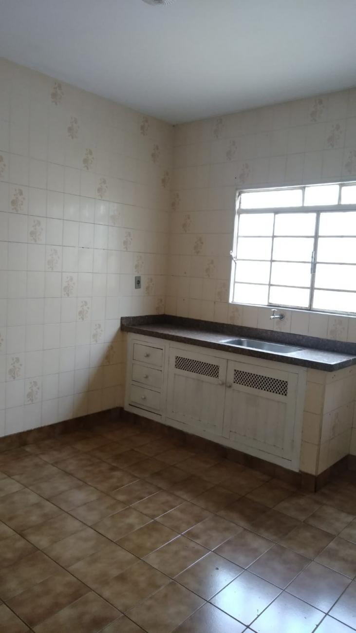 Casa à venda com 2 quartos, 100m² - Foto 10