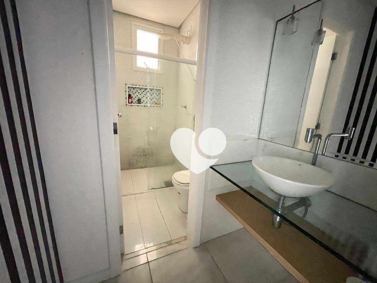 Apartamento à venda com 4 quartos, 170m² - Foto 17