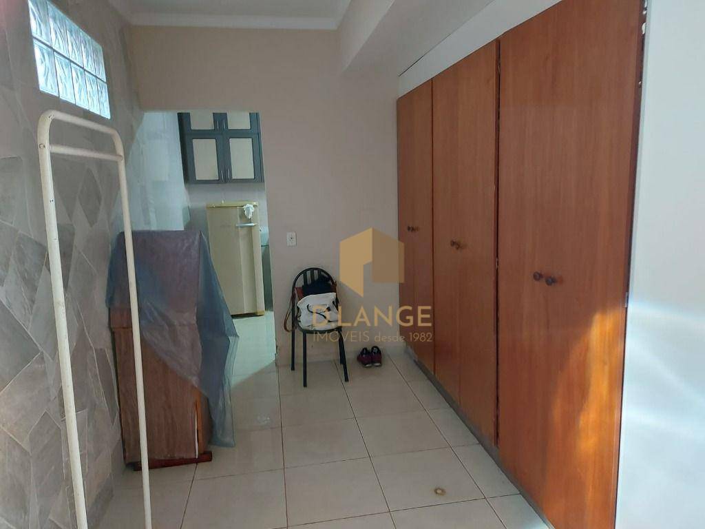 Casa à venda com 4 quartos, 221m² - Foto 27