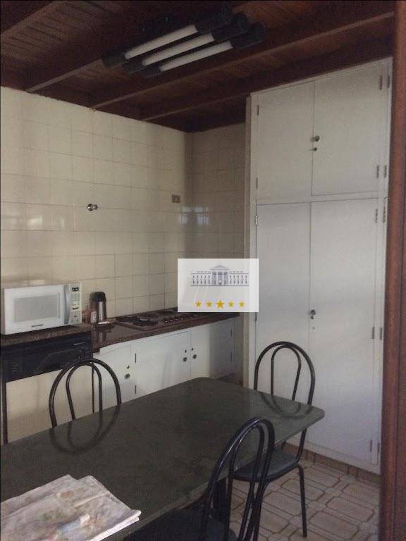 Casa à venda e aluguel com 3 quartos, 399m² - Foto 19