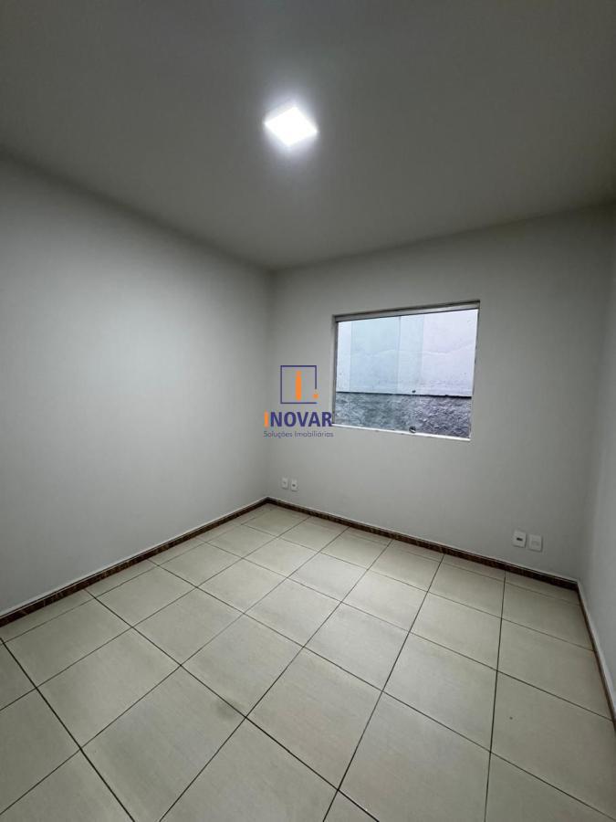 Casa à venda com 2 quartos, 168m² - Foto 13